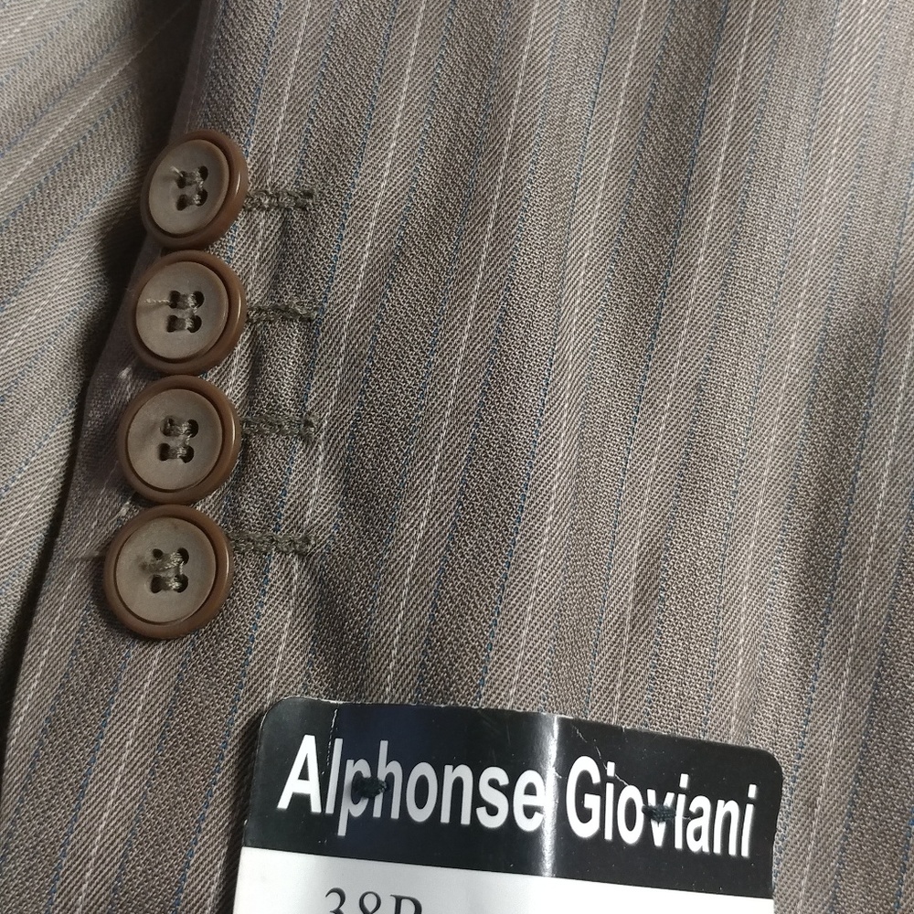Light brown pinstrip suit set NWT mens size 38R. - Picture 4 of 8